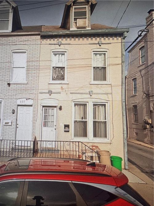 335 N 14th St, Allentown, PA, 18102-5612 | Card Image