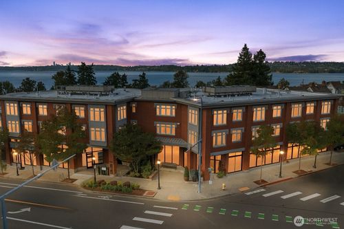 unit-203-631 Market St, Kirkland, WA, 98033-5410 | Card Image