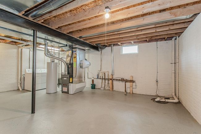 128 Commons Cir, Condo with 2 bedrooms, 2 bathrooms and null parking in Saline MI | Image 44