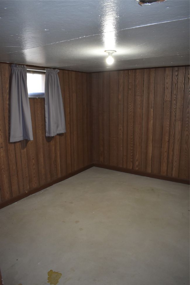 409 S Delaware St, House other with 2 bedrooms, 1 bathrooms and null parking in Conrad MT | Image 16