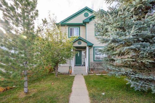 41 Martinvalley Pl Ne, Calgary, AB, T3J4A2 | Card Image