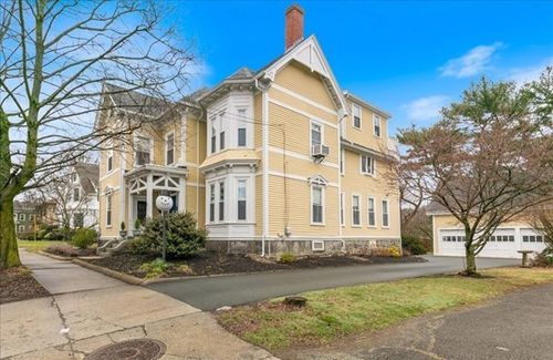 171 Lowell St, Peabody, MA, 01960-4258 | Card Image