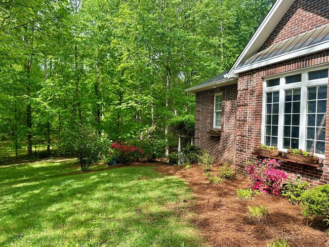23677 Archery Range Rd, House other with 3 bedrooms, 3 bathrooms and 4 parking in Bristol VA | Image 8