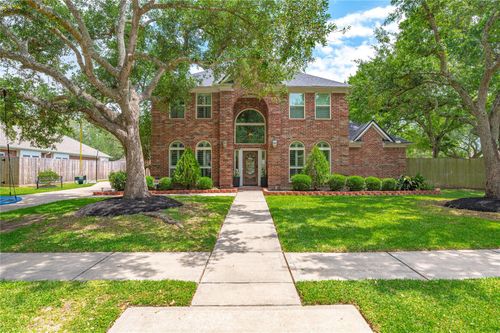 409 Silverleaf Dr, Friendswood, TX, 77546-4874 | Card Image
