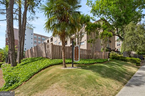 apt-302-395 Pharr Rd Ne, Atlanta, GA, 30305-2313 | Card Image