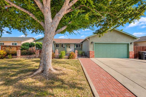 2404 Codding Drive, Modesto, CA, 95350 | Card Image