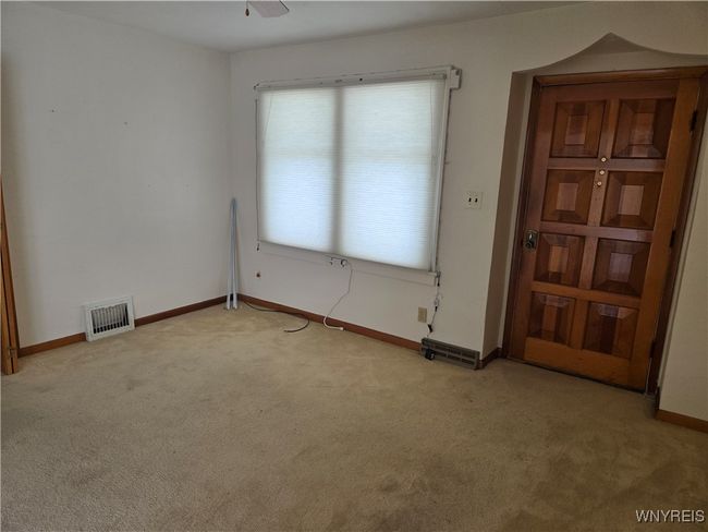 74 Kimberly Ave, Home with 4 bedrooms, 2 bathrooms and null parking in Buffalo NY | Image 5