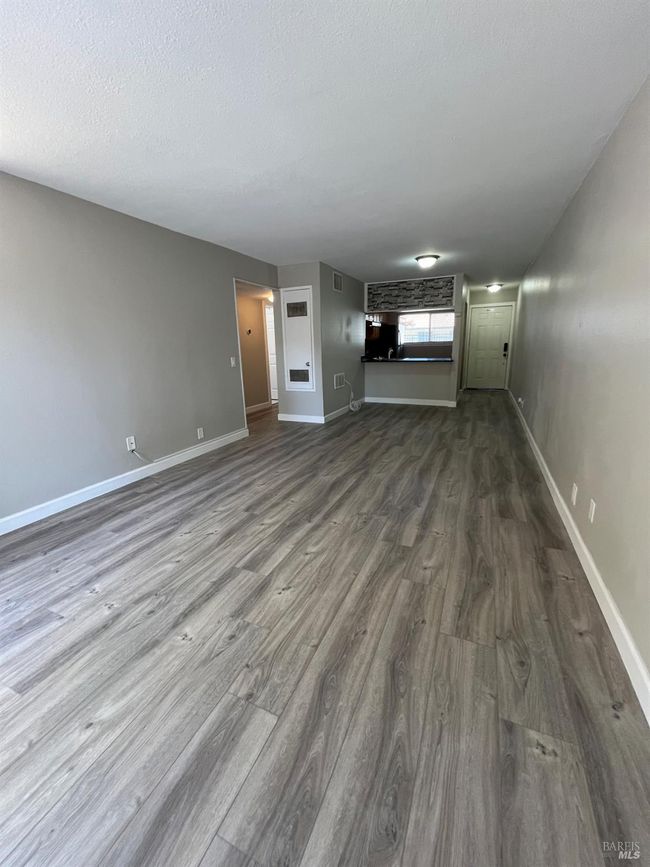 APT-19 - 2525 Walters Way, Condo with 2 bedrooms, 2 bathrooms and 1 parking in Concord CA | Image 10