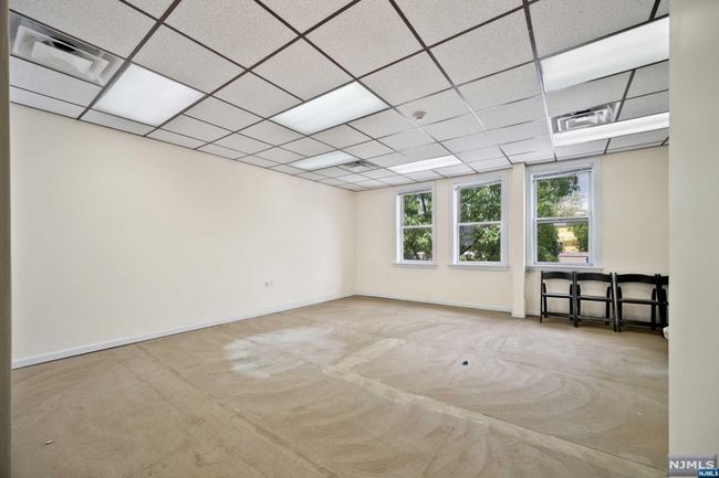 335 - 333-335 Broad Ave, Home with 0 bedrooms, 0 bathrooms and null parking in Leonia NJ | Image 21