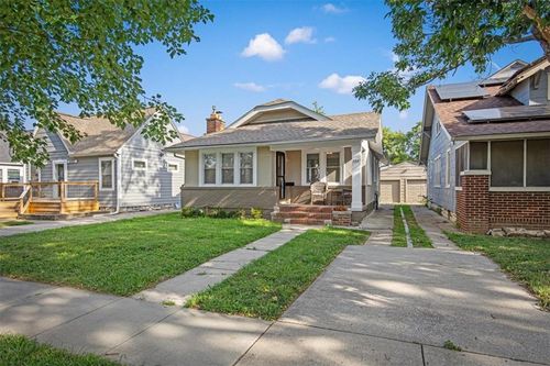 824 E 23rd Ave, Kansas City, MO, 64116-3371 | Card Image