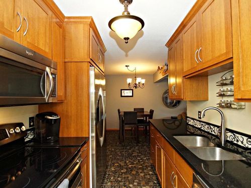 206-4407 Wilshire Blvd, Mound, MN, 55364-1940 | Card Image