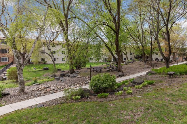 Trails that go throughout the complex | Image 25