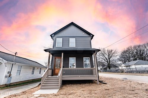 2823 Johnston St, Knoxville, TN, 37921-2069 | Card Image