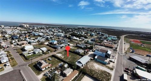 216 E Roberts Ave, Port Aransas, TX, 78373-5122 | Card Image