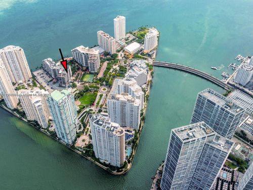 apt-811-540 Brickell Key Dr, Miami, FL, 33131-2643 | Card Image