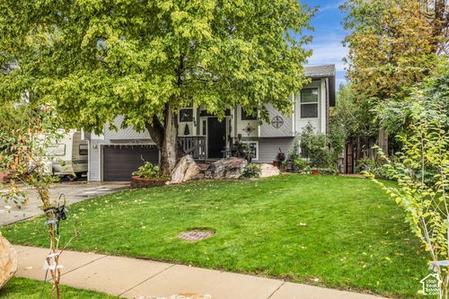 599 700, Clearfield, UT, 84015-3836 | Card Image