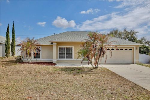 9819 Crenshaw Cir, Clermont, FL, 34711-5322 | Card Image