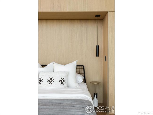 Vaulted hemlock ceilings & built-in white oak bed-wall | Image 21