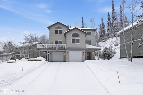 19407 Trail Bay Dr, Eagle River, AK, 99577-8834 | Card Image