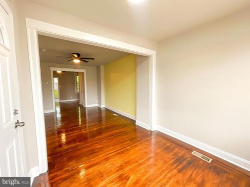 6818 Wyncote Ave, PHILADELPHIA, PA, 19138-3138 | Card Image