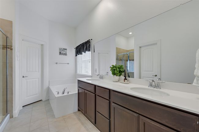 4300 Lakeview Dr, House other with 4 bedrooms, 2 bathrooms and null parking in Frisco TX | Image 34