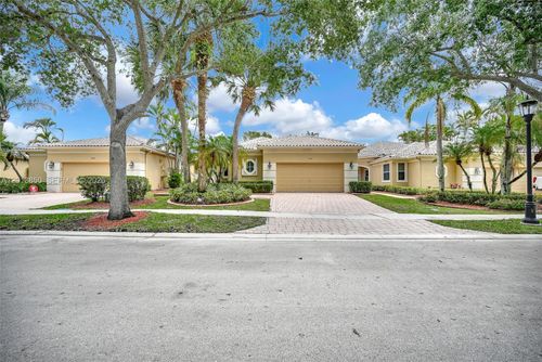 2468 Bay Isle Ct, Weston, FL, 33327-1410 | Card Image