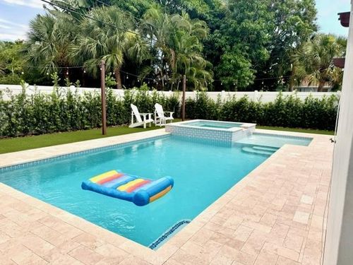 250 Ne 10th St, Delray Beach, FL, 33444-4048 | Card Image