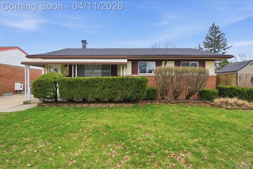 309 S Byfield St, Westland, MI, 48186-8402 | Card Image