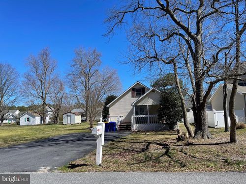 32837 Bauska Dr, OCEAN VIEW, DE, 19970-3183 | Card Image