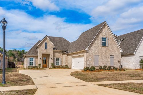 33 Turtle Creek Dr, Benton, LA, 71006-4831 | Card Image