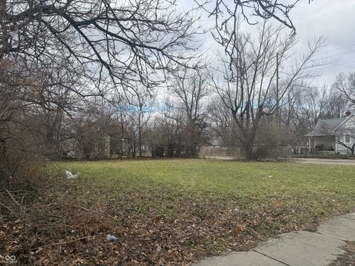 560 N Sheffield Avenue, Indianapolis, IN, 46222 | Card Image