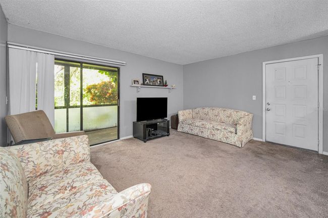 Living Room w/sliders to patio | Image 21