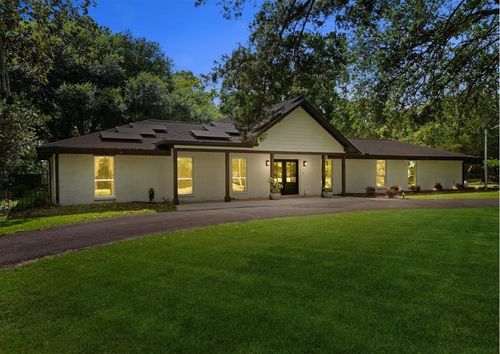 3412 County Road 755, Alvin, TX, 77511-1550 | Card Image