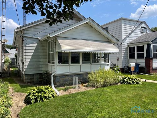 567 Dearborn Ave, Toledo, OH, 43605-1803 | Card Image