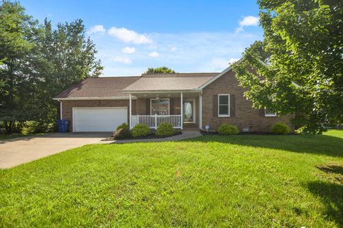 1422 Amy Ave, Clarksville, TN, 37042-7036 | Card Image