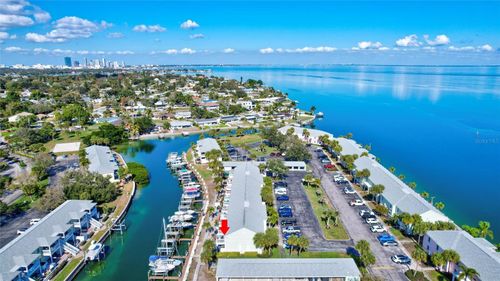 4799 Coquina Key Dr Se, ST PETERSBURG, FL, 33705-4812 | Card Image