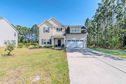 107 Village Dr, Holly Ridge, NC, 28445-7801 | Card Image