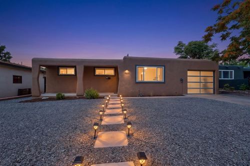 9801 Chapala Dr, Albuquerque, NM, 87111-4863 | Card Image