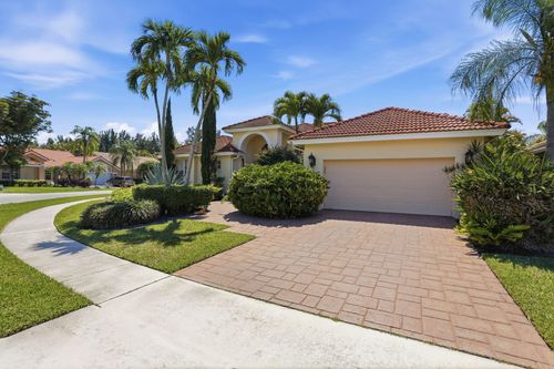7821 Dorchester Rd, Boynton Beach, FL, 33472-5008 | Card Image