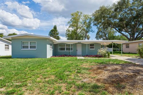 5602 Oceanic Road, HOLIDAY, FL, 34690 | Card Image