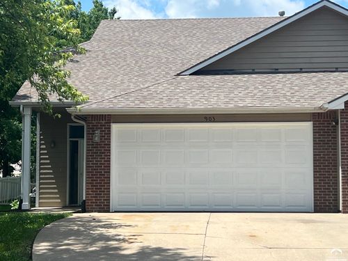 903 N Fieldstone Dr, Lawrence, KS, 66049-4271 | Card Image