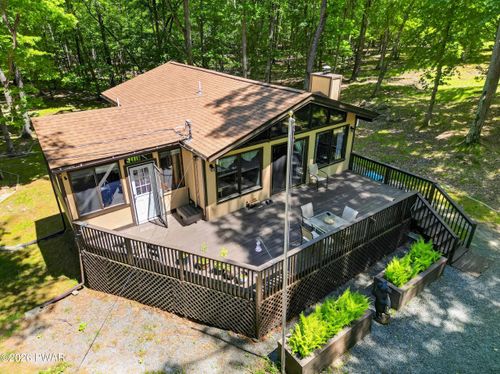 803 Buckhorn Ct, Hawley, PA, 18428-4000 | Card Image