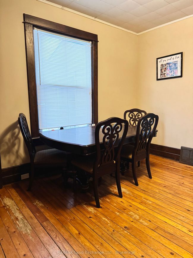 79 Albert St S, House other with 4 bedrooms, 2 bathrooms and 3 parking in Southampton ON | Image 7