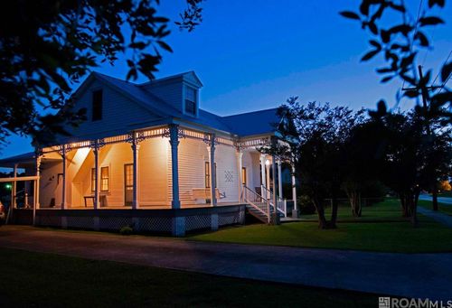 1228 Mississippi St, Donaldsonville, LA, 70346-4200 | Card Image