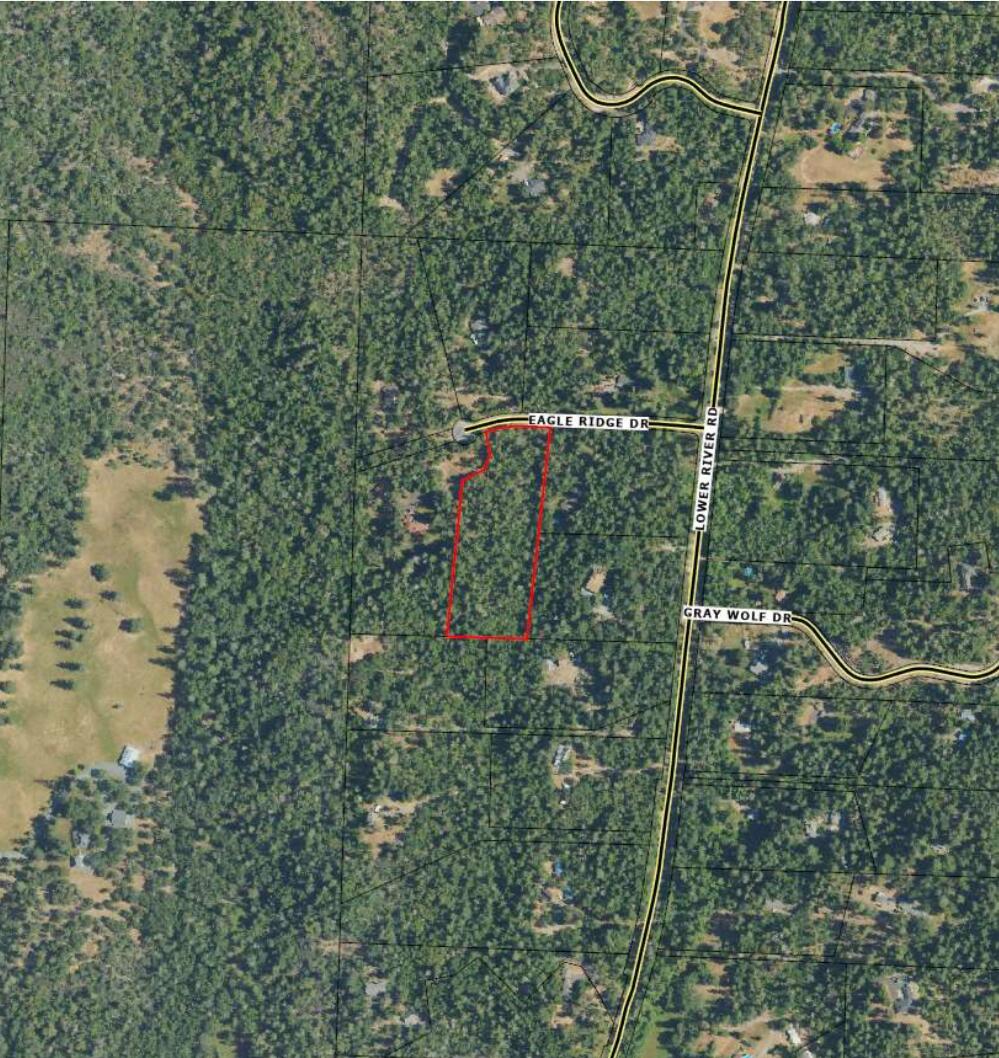 Land in Grants Pass