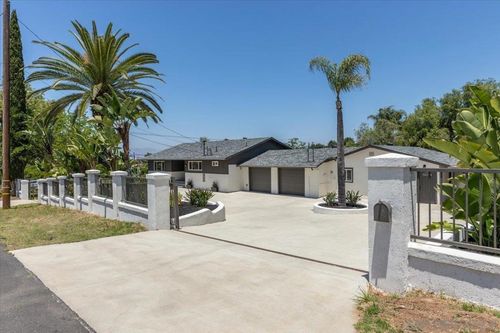 30118 Miller Rd, Valley Center, CA, 92082-5950 | Card Image