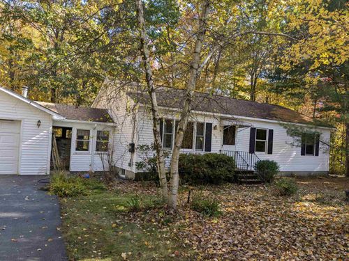 55 Acorn Drive, Winchester, NH, 03470 | Card Image