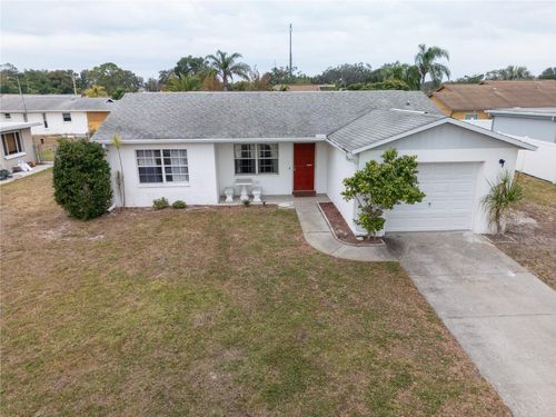 5601 Lima Drive, HOLIDAY, FL, 34690 | Card Image