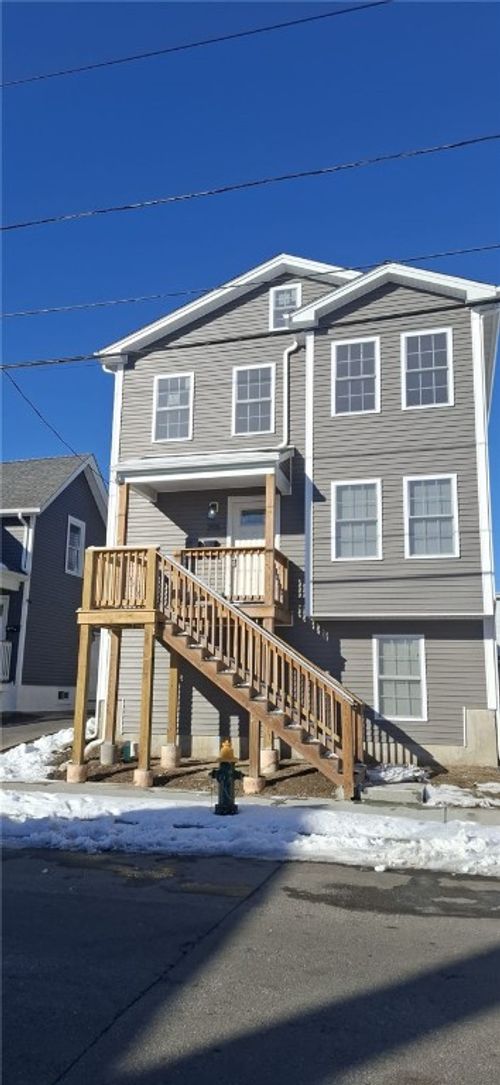 255 Ohio Ave, Providence, RI, 02905-2826 | Card Image