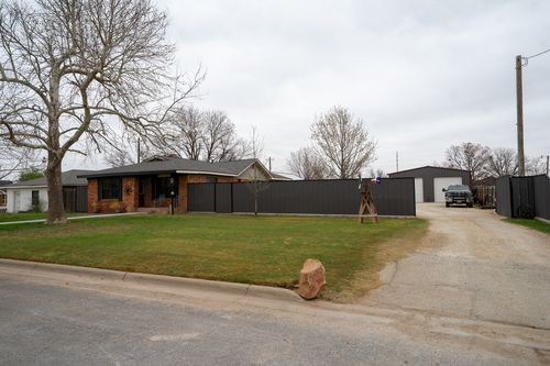 455 5th St, Hawley, TX, 79525-3148 | Card Image